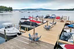 Waterfront Cottage| Dock + Pool | Lake Winnipesaukee
