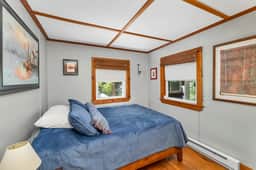 Cozy Lakefront Cottage | Dock | Alton Bay