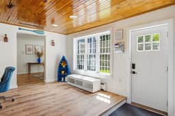 Sunapee Retreat | Fire Pit + Yard| Close to Lake