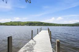 Cozy Lakefront Cottage | Dock | Alton Bay