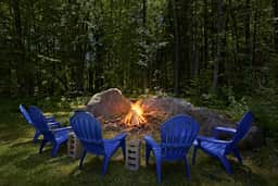 Peaceful|Spacious| Lakes Region Retreat