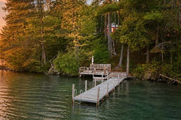 Winnipesaukee Lakefront |Dock + Kayaks| Cottage - Image 1