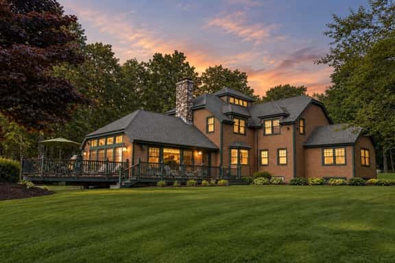 Lakefront Estate | Private Beach | Dock | Luxury Retreat - Image 1