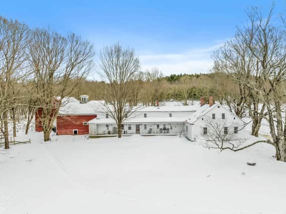 Farm Loft | Mini Cows + Mtn Views | Lakes Region