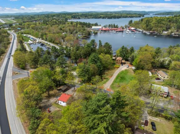 Relaxing Stay | Near Lake Winnipesaukee & Gunstock