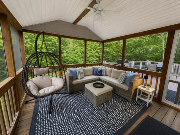 Winnipesaukee Retreat | Hot Tub | Suissevale Beach - Image 3