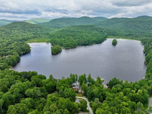 Sunset Lake | Hot Tub + Game Room | Dog Friendly - Image 5