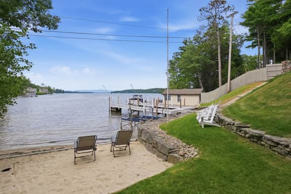 Lake Winnipesaukee Retreat | Private Beach | Dock - Image 3