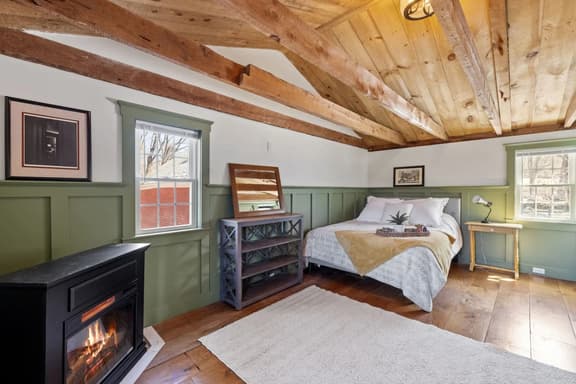 Farm Loft | Mini Cows + Mtn Views | Lakes Region