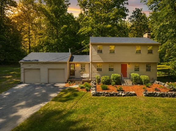 Peaceful Lakes Region Retreat | Near Lake + Kayak